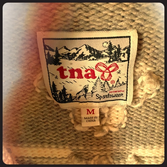 SWEATERS FOR SALE! - Picture 1 of 3